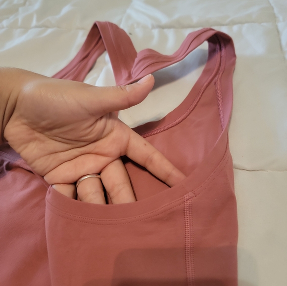 Lululemon NULU Cool Racerback Tank Top *Shorter Length Sz 4 - Picture 10 of 12